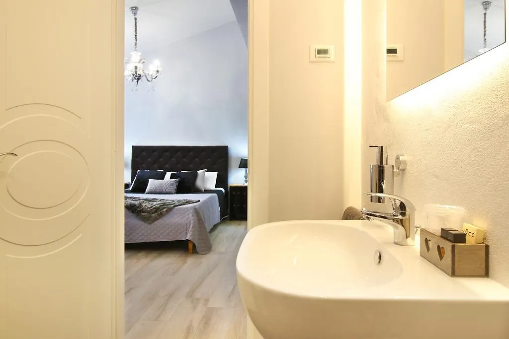 בית הארחה Lucca In Chic - No Ztl - Free Parking - Old City At 10Min By Walk